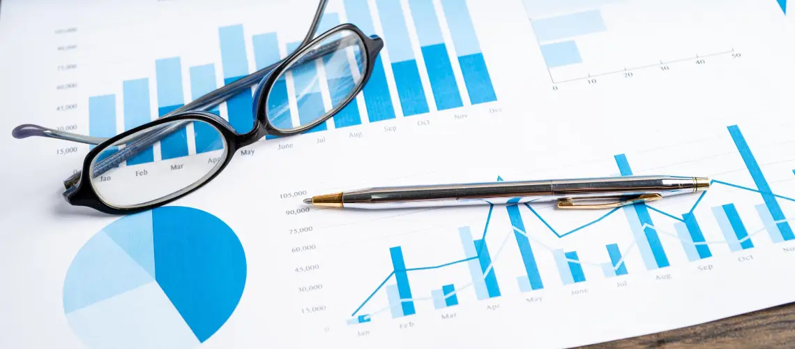 A property valuer reviewing a valuation report